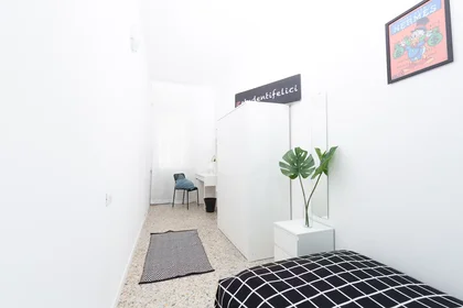 Chambre privée à Corso d'Augusto, , image 7 de 10