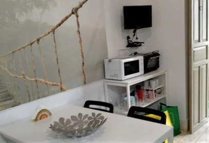 Habitación privada en Calle Romero Barros, imagen 19 de 27