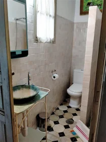 Habitación privada en Calle Romero Barros, imagen 25 de 27