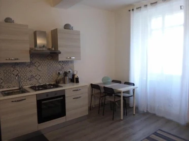 Apartamento totalmente mobilado em Genova