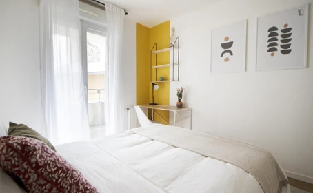 Quarto para alugar num apartamento partilhado em Saint-denis