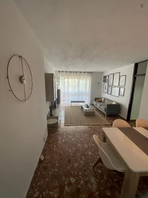 Bright private room in Malaga