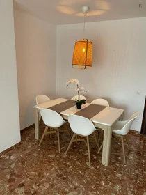 Habitación privada en Calle Arlanza, imagen 14 de 20