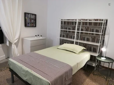 Chambre à louer avec lit double Palermo