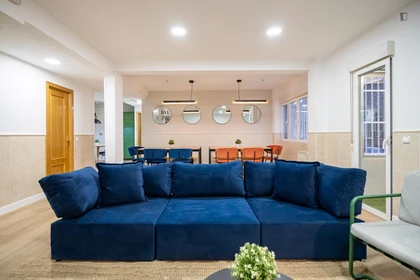 Quarto privado em C. de Bravo Murillo, imagem 12 de 61