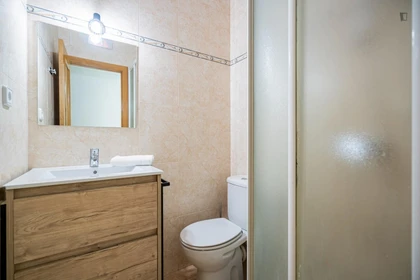 Quarto privado em C. de Bravo Murillo, imagem 48 de 61