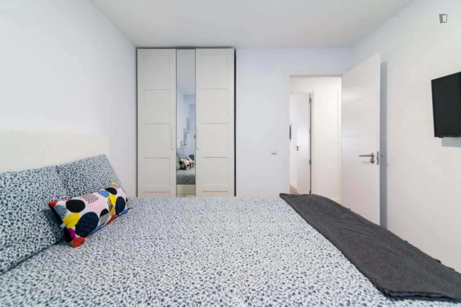 Quarto para alugar com cama de casal em Madrid