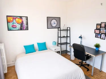 Quarto privado em Rue Lafon, imagem 6 de 49