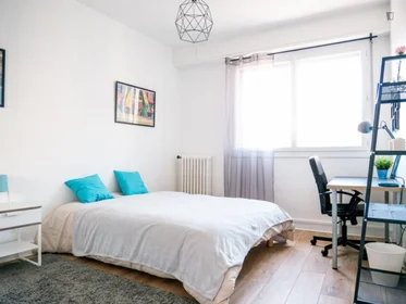 Quarto privado em Rue Lafon, imagem 1 de 47