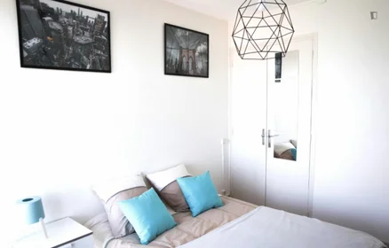 Privatzimmer in der Avenue des Minimes, bild 1 von 27