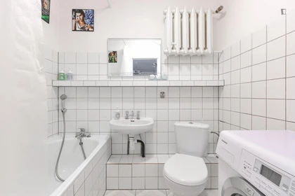 Cheap private room in Wroclaw