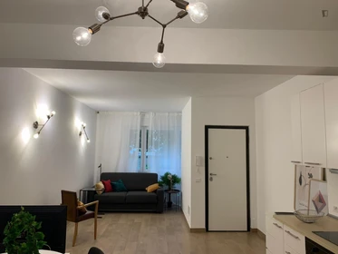 Luminoso monolocale in affitto a Udine