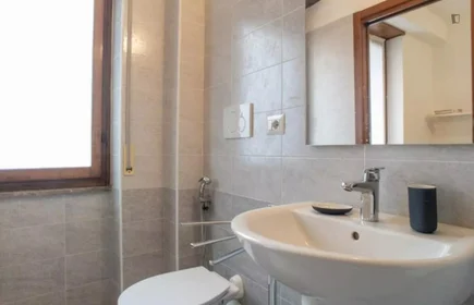 Stanza privata in Viale Enrico Martini, immagine 16 di 18