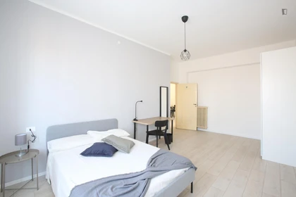 Alquiler de habitación en piso compartido en Modena