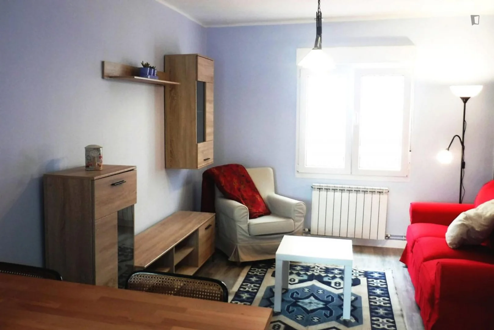 Comfortable and spacious student room in 