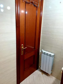 Quarto privado em Calle Granados, imagem 14 de 15