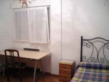 Alojamento com 3 quartos em Oviedo