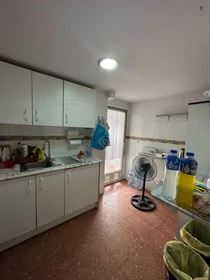 Stanza in affitto in appartamento condiviso a Alicante