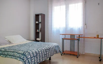 Stanza privata in Carrer Ab el Hamet, immagine 4 di 17