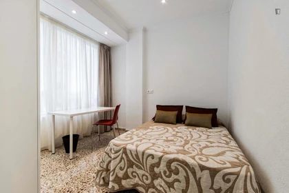 Quarto barato em Alicante-alacant