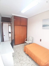 Chambre à louer dans un appartement en colocation à Murcie