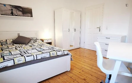 Renting rooms by the month in Bonn