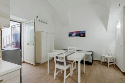 Accommodation with 3 bedrooms in Catania