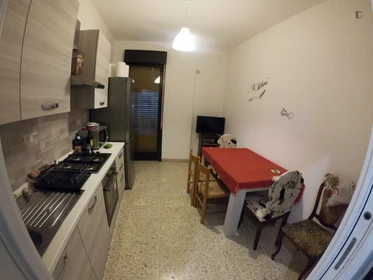 Catania de aylık kiralık oda
