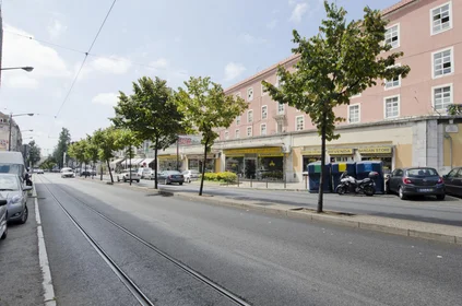 Stanza privata in Avenida Almirante Reis, immagine 16 di 17