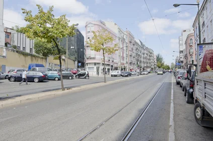 Stanza privata in Avenida Almirante Reis, immagine 17 di 17