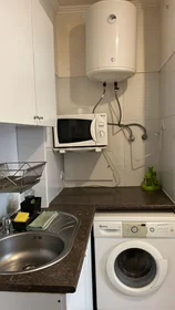 Stanza privata in Rua Eduardo Brazão, immagine 19 di 30
