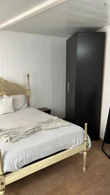 Stanza privata in Rua Eduardo Brazão, immagine 6 di 30