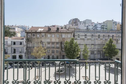 Stanza privata in Av. Almirante Reis, immagine 6 di 17