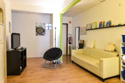 Stanza privata in Av. Almirante Reis, immagine 7 di 17