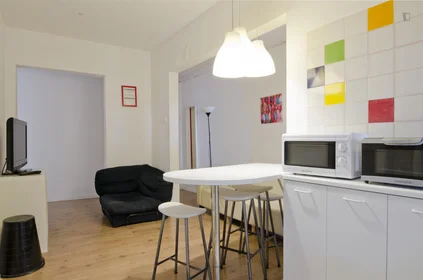 Privatzimmer in der Avenida Almirante Reis, bild 10 von 12