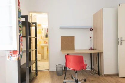 Privatzimmer in der Av. Almirante Reis, bild 4 von 12