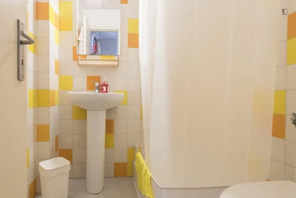 Privatzimmer in der Av. Almirante Reis, bild 6 von 12