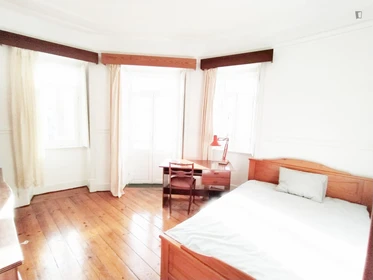 Room for rent in a shared flat in Lisboa