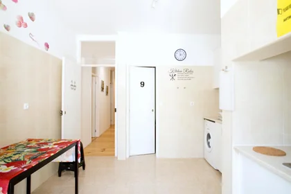 Privatzimmer in der Rua Actor Taborda, bild 4 von 11