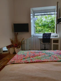 Studio à Rua Eugenio de castro, image 1 de 22