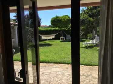 Chambre privée à Av. Infante Dom Henrique, image 23 de 28
