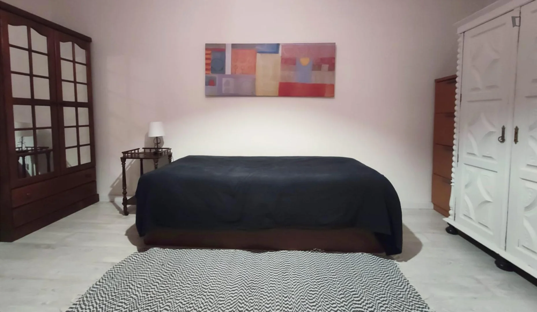 Chambre d'étudiant confortable et spacieuse dans