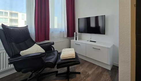 Privatzimmer im Wohnheim in der Triftstraße, bild 1 von 25