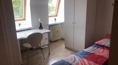 Bremen de ortak bir dairede kiralık oda