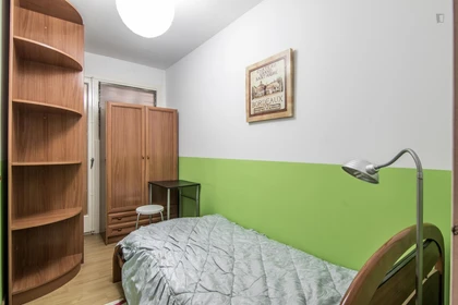 Bright private room in sabadell