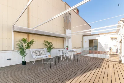 Habitación privada en Gran Via de les Corts Catalanes, imagen 21 de 24