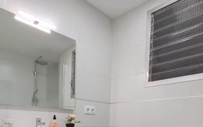 Chambre privée à Carrer de Cristóbal Sorní, image 7 de 10