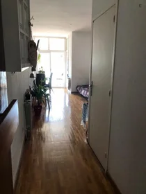 Habitación privada en Ronda del Guinardó, imagen 7 de 13