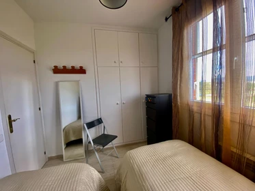 Alojamiento con 3 habitaciones en Cerdanyola Del Vallès