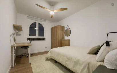 Privatzimmer in der Carrer de Concepción Arenal, bild 1 von 20